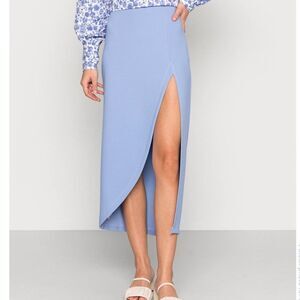 Abercrombie & Fitch- NWT Midi Skirt High Asymmetrical Slit Periwinkle- Size XXL